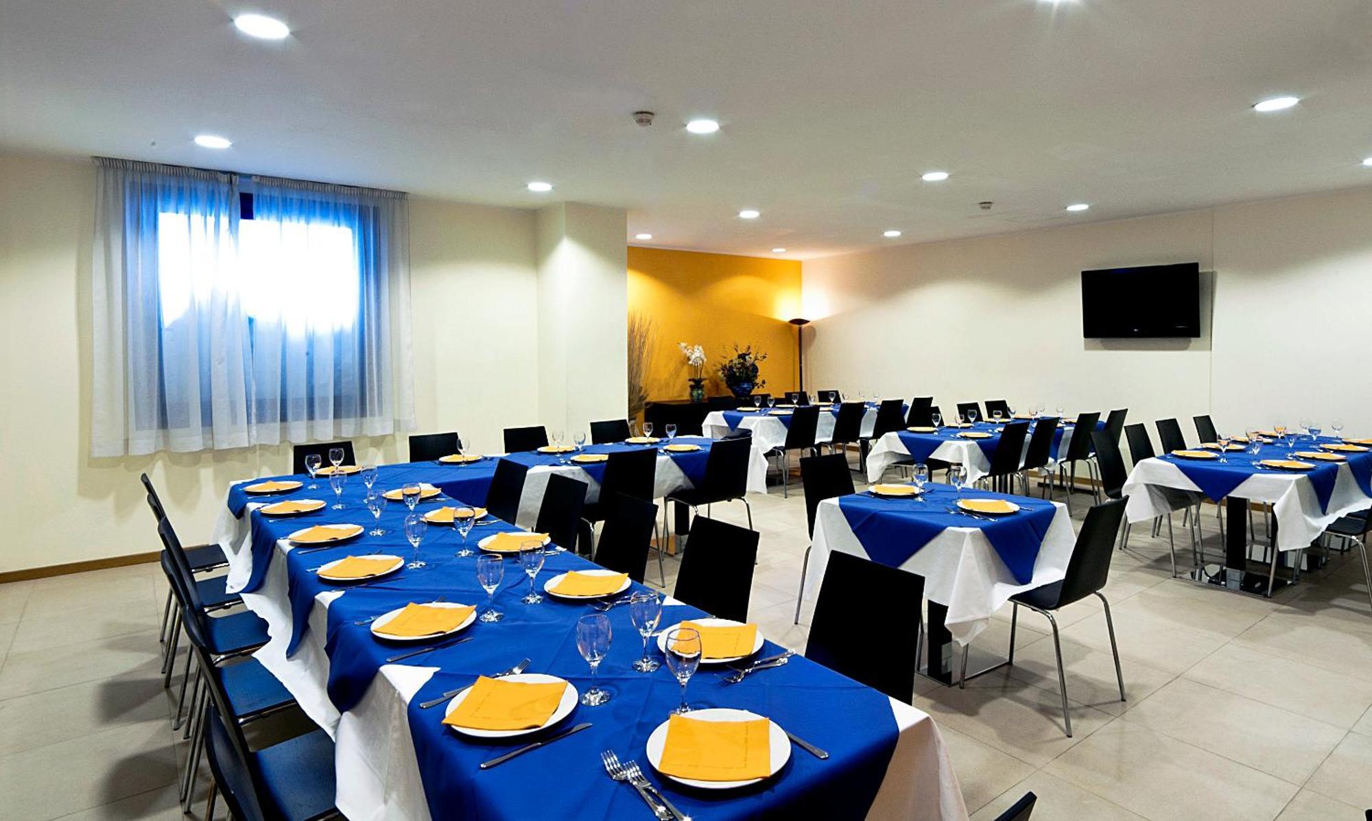 City Hotel & Suites Foligno Luaran gambar