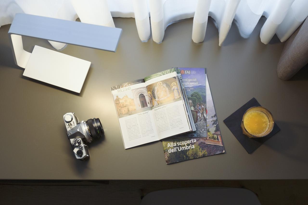 City Hotel & Suites Foligno Luaran gambar